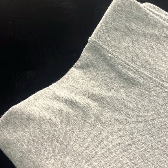 leggings - Picture 2 of 3